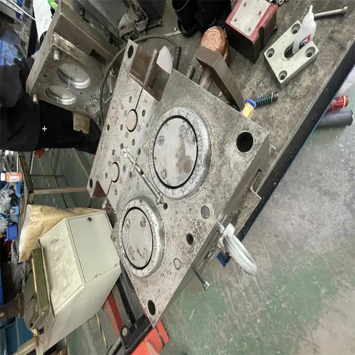 精密注塑塑膠模具廠,15557387800,應(yīng)用廣泛性:注塑