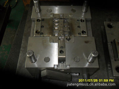 【專業(yè)制造精密鋅合金壓鑄模具,鋅合金壓鑄加工】價格,廠家,圖片,壓鑄模,深圳曼克塑膠制品-