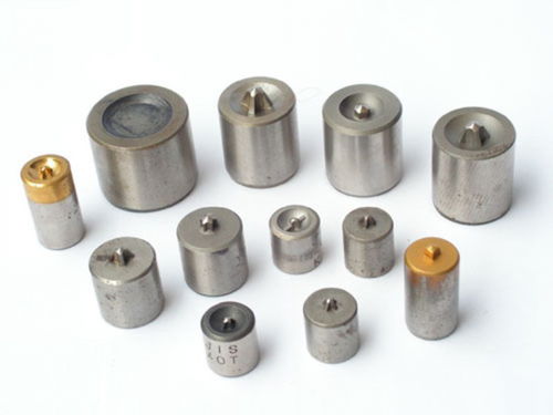 精密模具制造 鎢鋼制品、冷鐓模具與塑膠模具的應用與優勢