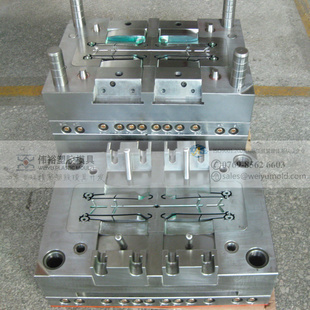 精密塑膠模具廠家【偉裕模具】—— 專業(yè)出口塑料模塑膠模具